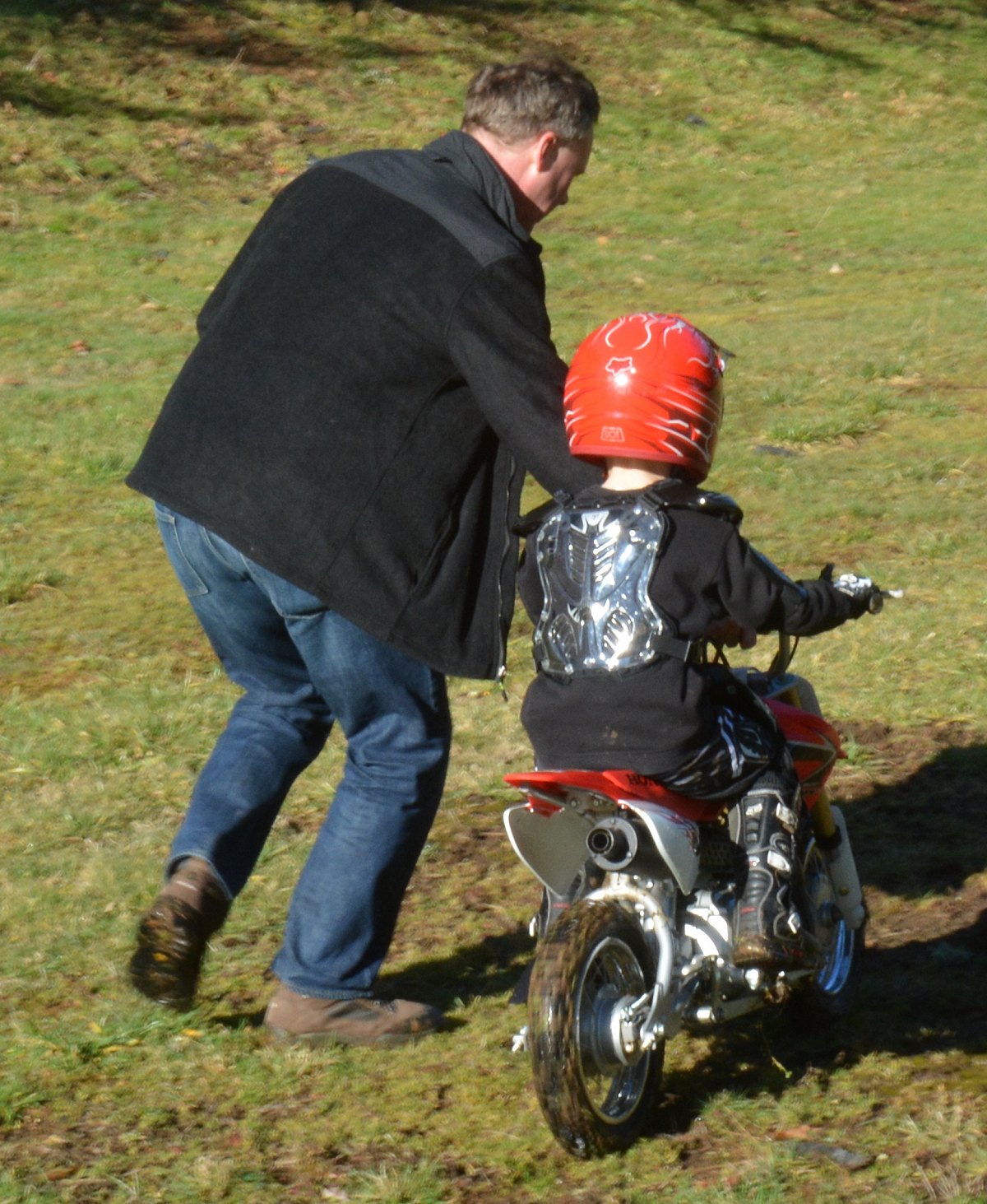 Ben's turn again - from the Dirt Biking with Miriam and Rodney photo gallery.