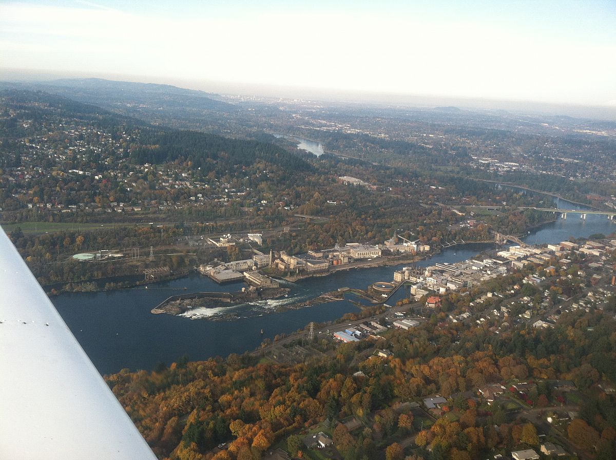 Oregon City falls - from the Flying to Mulino Nov 2011 photo gallery.