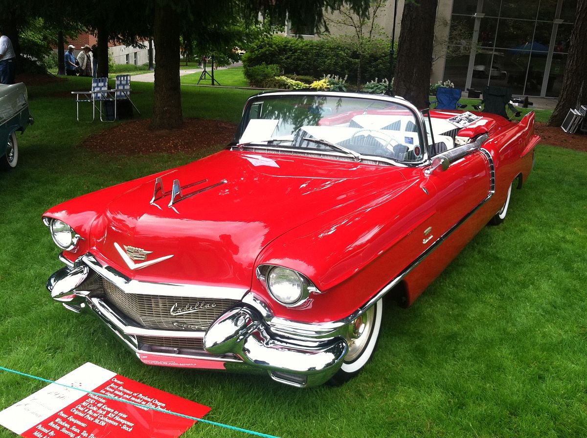Cadillac convertible - from the Forest Grove Concours d'Elegance 2012 photo gallery.