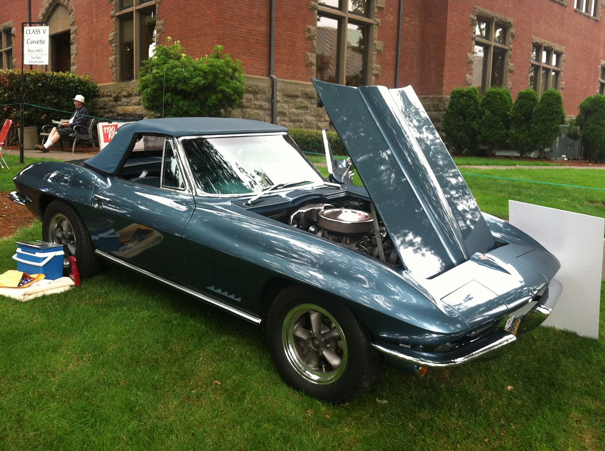 Michael Pierce's Corvette - from the Forest Grove Concours d'Elegance 2012 photo gallery.