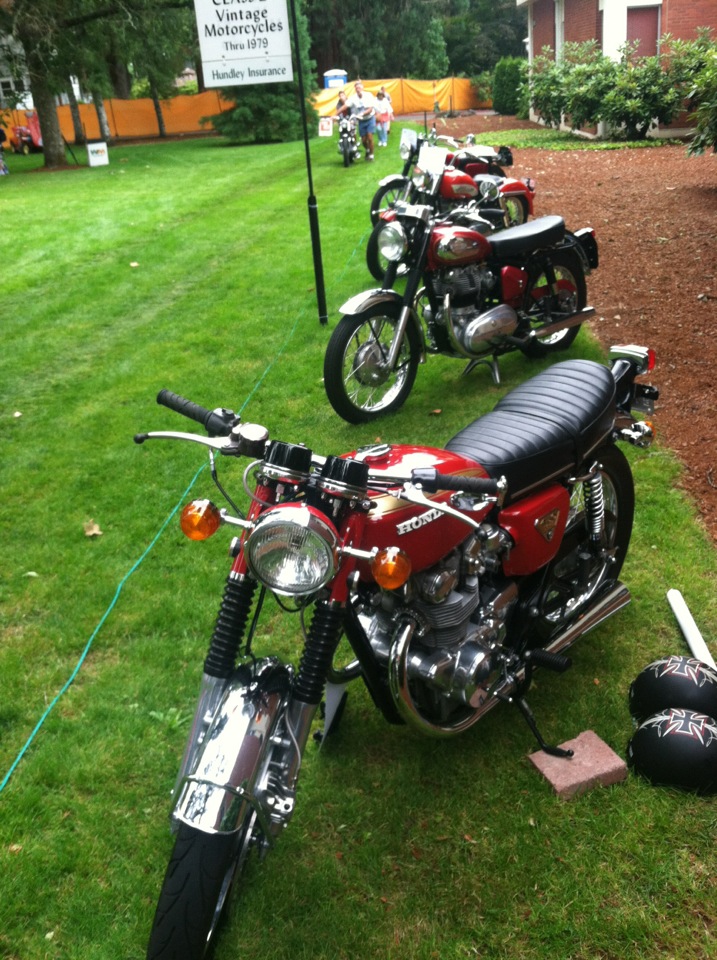 Vintage motorcycles - from the Forest Grove Concours d'Elegance 2012 photo gallery.
